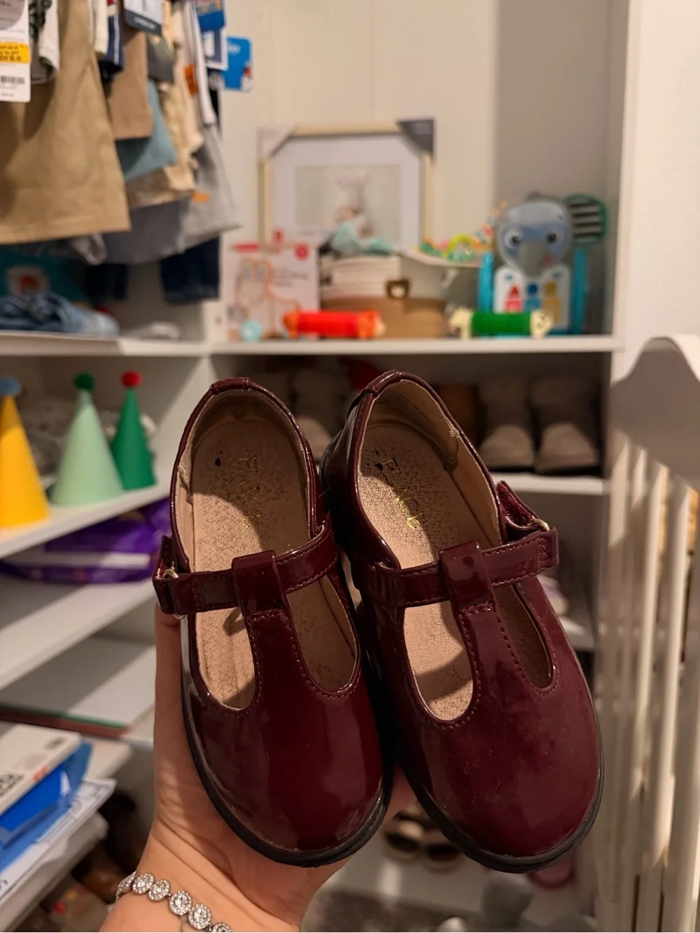 Children's Mary Jane Dress Shoes - Burgundy